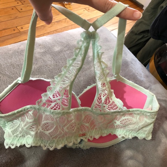 PINK Razorback Bra - Picture 3 of 4